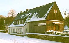 Das ehemalige Empfangsgebäude des Bahnhofs Bärenstein b. Glashütte/Sachs. ist heute Sitz des Fördervereins für die Müglitztalbahn e.V.